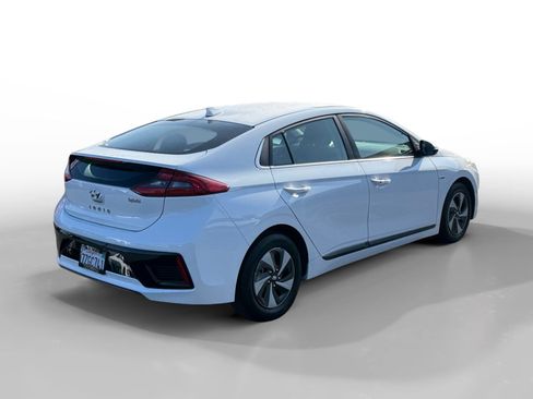 Used 2017 Hyundai Ioniq SEL FWD image 5