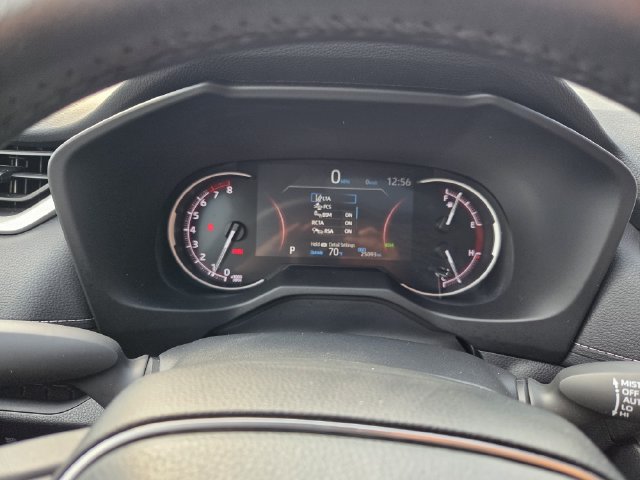 Used 2024 Toyota RAV4 XLE AWD/4WD image 24