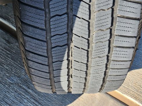 Used 2019 Ford Expedition XLT w/ Equipment Group 202A image 11