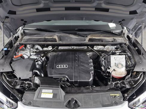 Used 2022 Audi Q5 2.0T Premium Plus AWD/4WD image 15