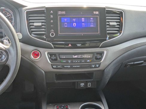 Used 2021 Honda Ridgeline Sport image 18