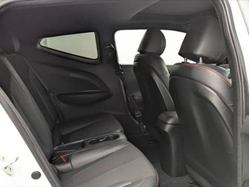 Used 2019 Hyundai Veloster 2.0 Premium FWD image 14