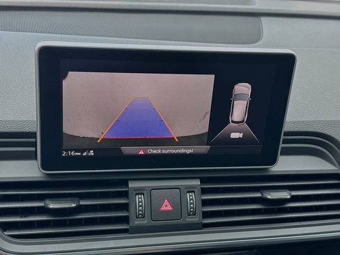 Used 2018 Audi Q5 2.0T Premium image 10