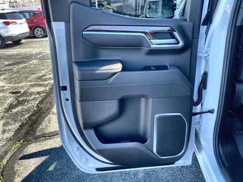 New 2026 Chevrolet Silverado 1500 LT w/ Z71 Off-Road Package image 26