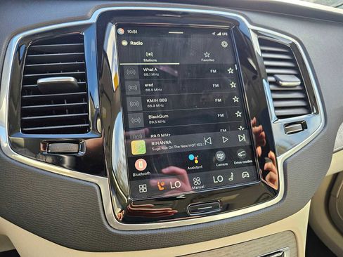 Certified 2024 Volvo XC90 B6 Plus w/ Protection Package Premier image 35