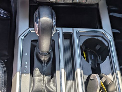 Used 2020 Ford F150 Lariat AWD/4WD image 22