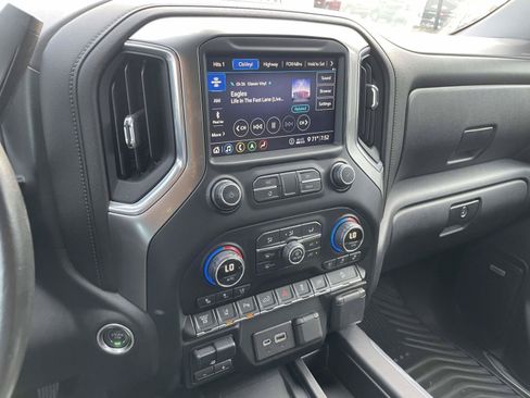 Used 2020 Chevrolet Silverado 2500 LTZ w/ LTZ Premium Package AWD/4WD image 23