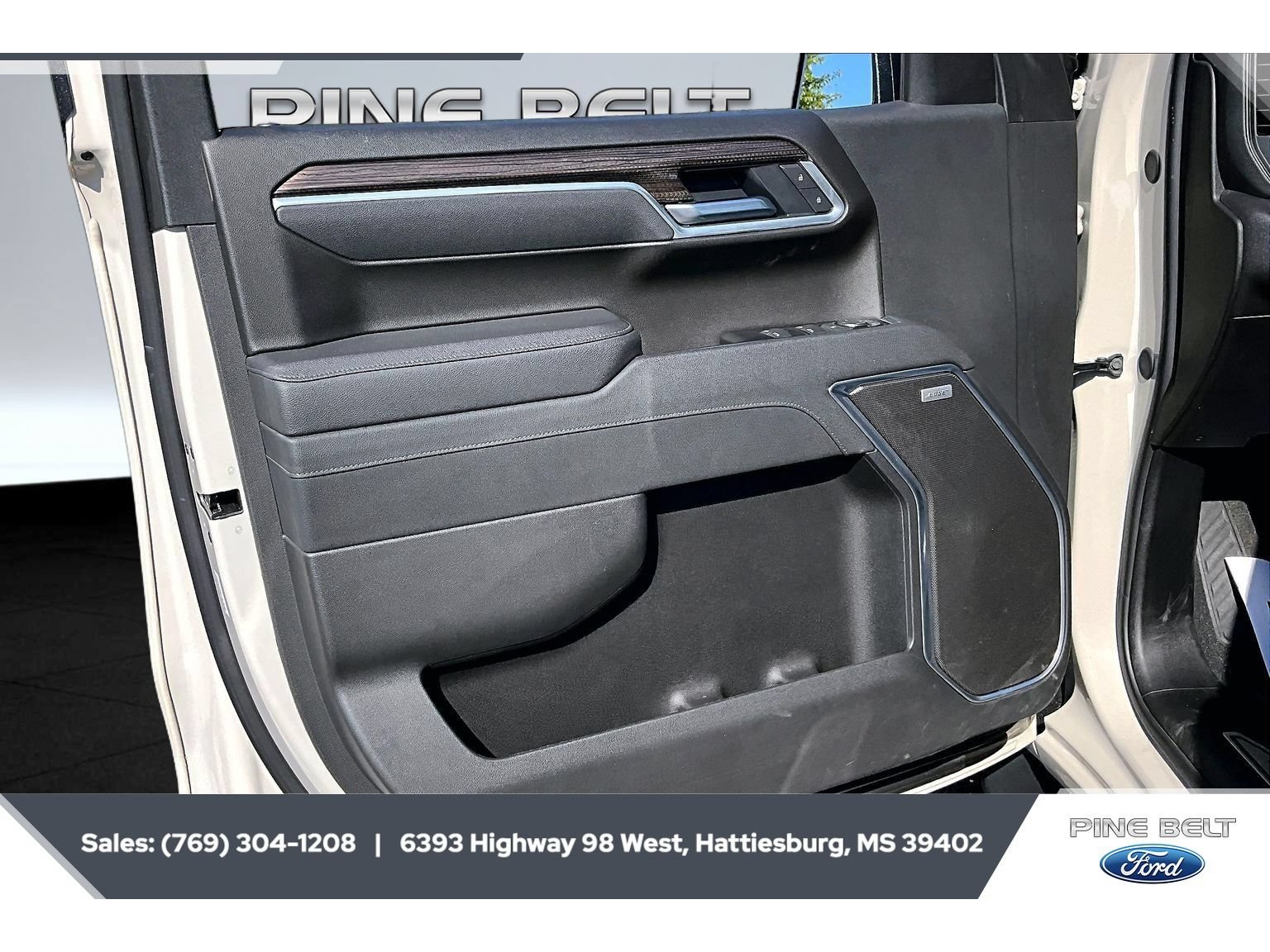 Used 2026 Chevrolet Silverado 1500 RST w/ All Star Edition Plus AWD/4WD image 18