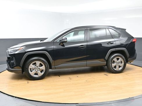 Used 2024 Toyota RAV4 XLE w/ Convenience Package FWD image 6