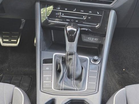 Used 2025 Volkswagen Jetta Sport FWD image 17