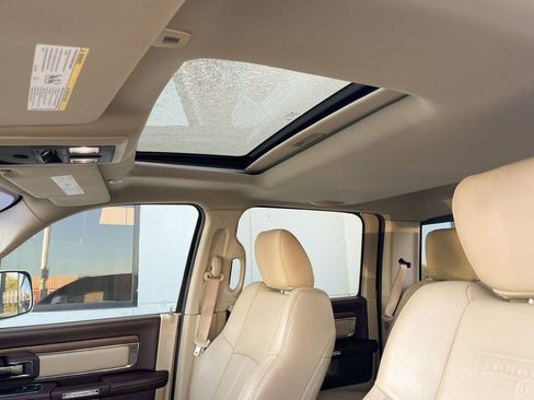 Used 2018 RAM 3500 Laramie image 11