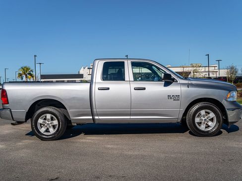 Used 2024 RAM 1500 Classic SLT image 8