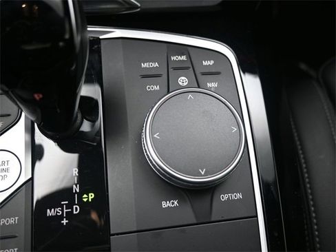 Used 2023 BMW X4 xDrive30i w/ Convenience Package image 16