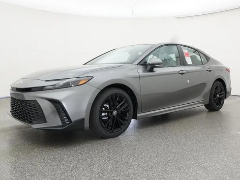 New 2026 Toyota Camry SE image 17