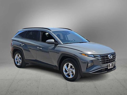 Certified 2024 Hyundai Tucson SEL FWD image 2