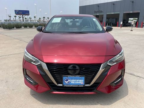 Certified 2022 Nissan Sentra SR w/ Lighting Package FWD image 6