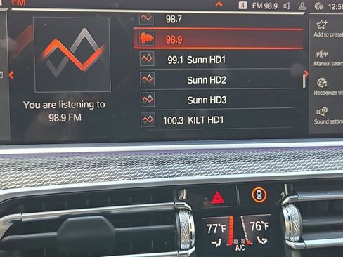 Used 2023 BMW X6 xDrive40i w/ M Sport Package image 26