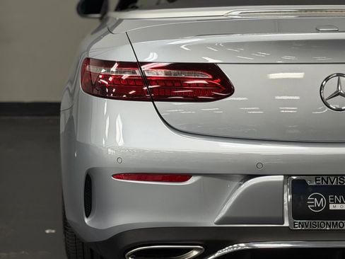Used 2022 Mercedes-Benz E 450 Cabriolet w/ AMG Line image 11