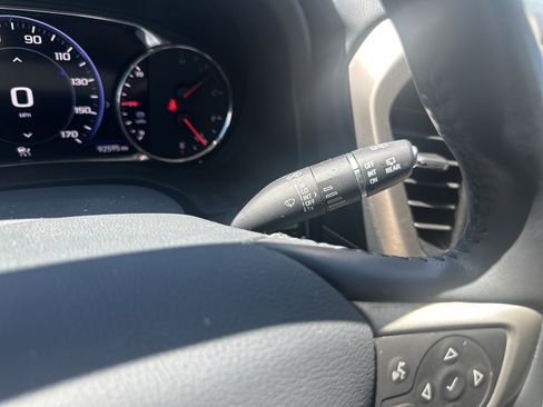 Used 2020 GMC Acadia Denali AWD/4WD image 23