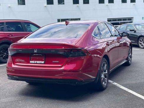 Used 2023 Honda Accord EX-L image 4