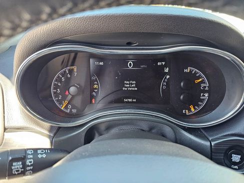 Used 2021 Jeep Grand Cherokee Laredo X image 24