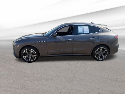 Used 2023 Maserati Levante Modena AWD/4WD image 4
