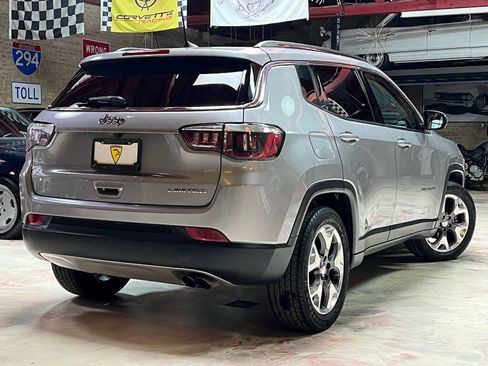 Used 2020 Jeep Compass Limited FWD image 4