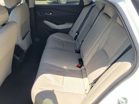 Used 2024 Honda Accord Touring image 14