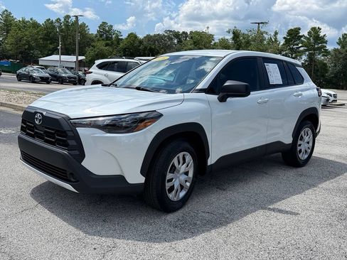Used 2026 Toyota Corolla Cross L FWD image 3