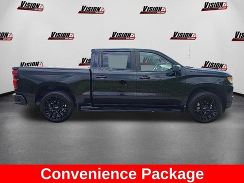 Used 2024 Chevrolet Silverado 1500 RST w/ Convenience Package II AWD/4WD image 4