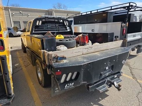 Used 2020 RAM 3500 Tradesman w/ Chrome Appearance Group AWD/4WD image 6