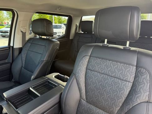 Used 2024 Toyota Tundra Limited w/ Power Package AWD/4WD image 11