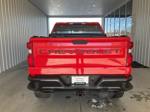 Used 2020 Chevrolet Silverado 1500 LT Trail Boss image 16