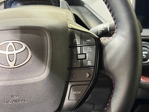 Certified 2024 Toyota Prius Prime FWD image 25