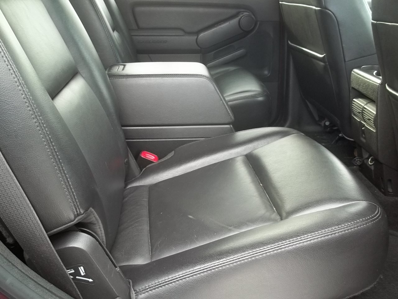 Used 2006 Ford Explorer Limited AWD/4WD image 11