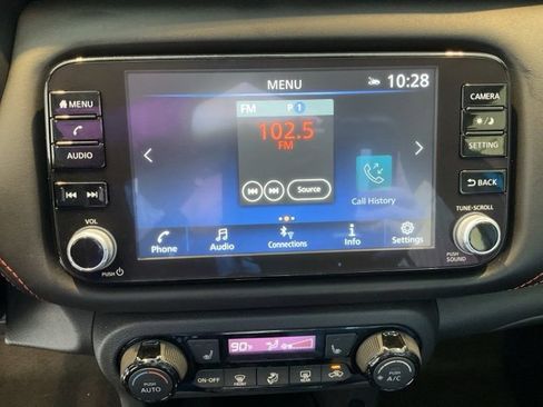 Used 2023 Nissan Kicks SR w/ SR Premium Package image 16