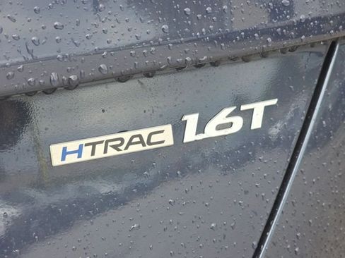 New 2026 Hyundai Kona SEL Premium AWD/4WD image 17