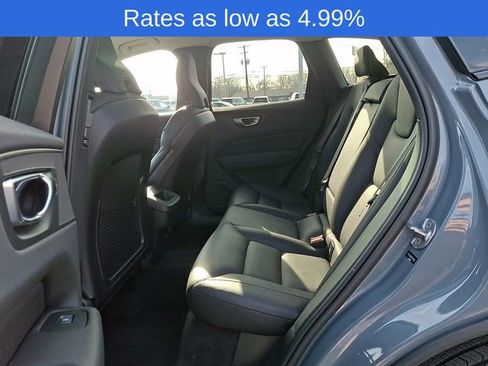 Certified 2023 Volvo XC60 B5 Plus w/ Climate Package image 10