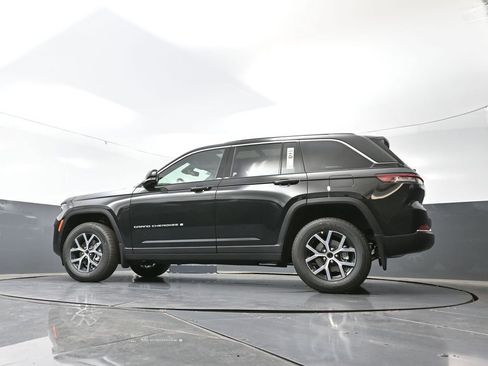 New 2025 Jeep Grand Cherokee Limited w/ Luxury Tech Group II image 49