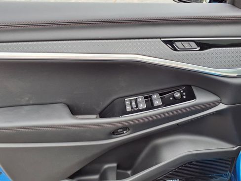 New 2025 Jeep Wagoneer S Limited AWD/4WD image 6