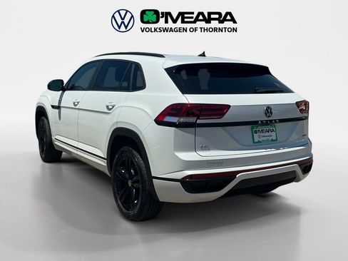 Used 2023 Volkswagen Atlas Cross Sport SEL R-Line AWD/4WD image 3