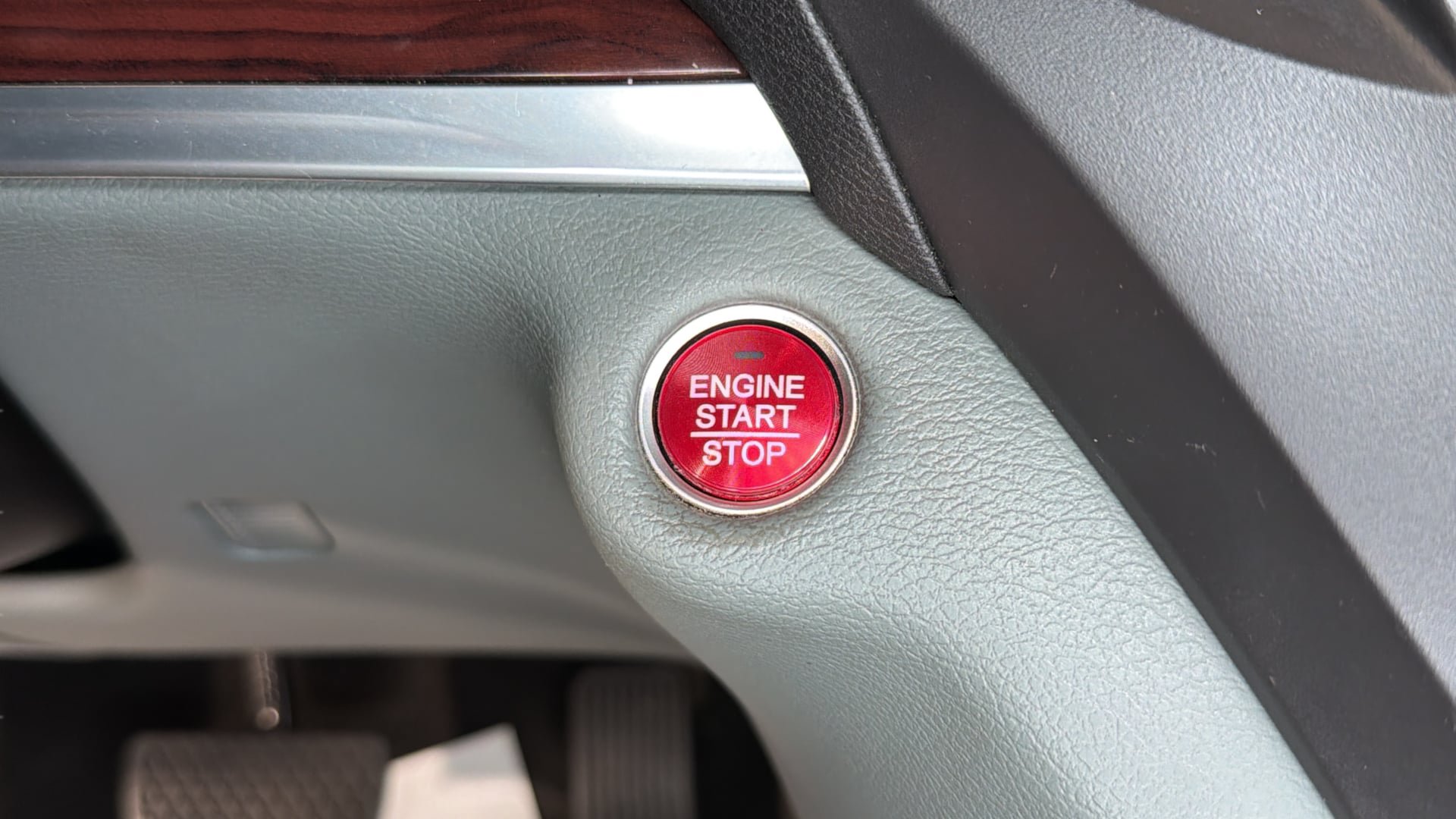 Used 2014 Acura MDX w/ Technology Package FWD image 24