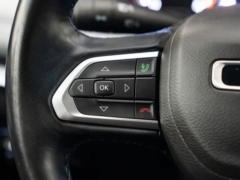 Used 2022 Jeep Compass Latitude w/ Convenience Group AWD/4WD image 16