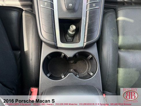 Used 2016 Porsche Macan S AWD/4WD image 24