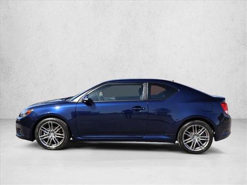 Used 2012 Scion tC FWD image 9