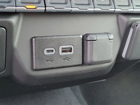 New 2026 Chevrolet Silverado 1500 Custom image 8