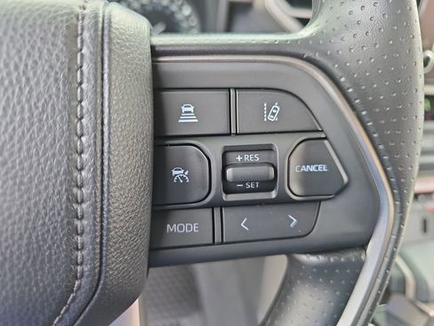 Used 2026 Toyota Tundra SR5 AWD/4WD image 19