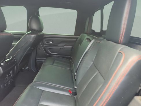 Used 2020 Nissan Titan PRO-4X w/ Pro-4x Convenience Package AWD/4WD image 23