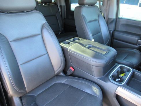 Used 2020 Chevrolet Silverado 2500 LTZ w/ LTZ Plus Package image 9