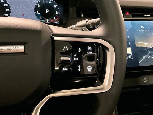 Certified 2025 Land Rover Discovery Sport S image 21